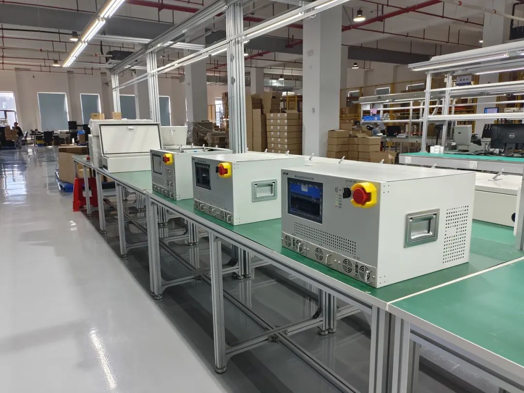 อุปกรณ์หลักโซลูชันการทดสอบความจุระยะไกลแบบออนไลน์ของธนาคารแบตเตอรี่